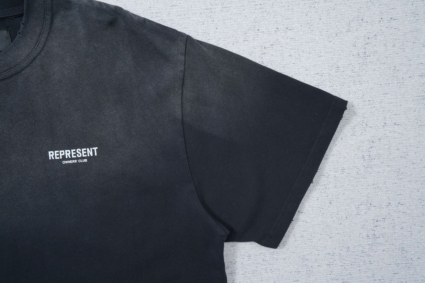 Camiseta REPRESENT